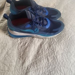 Blue Nike Airmax 270 React size 13